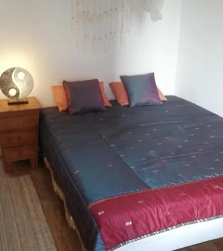 Spacieuse Maison 6 A 50 M De La *