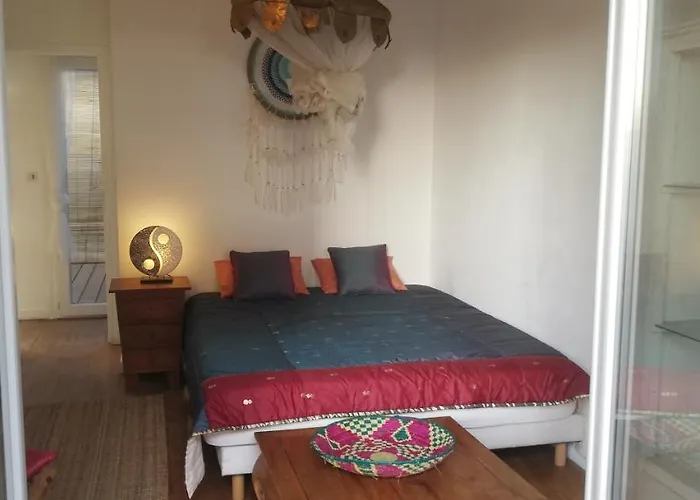 Spacieuse Maison 6 A 50 M De La Ferienhaus