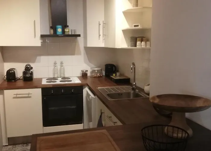 Spacieuse Maison 6 A 50 M De La