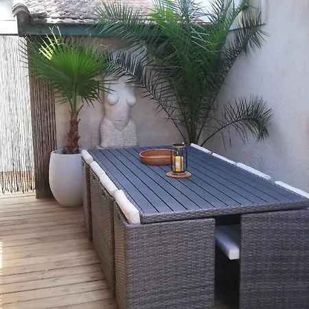 Spacieuse Maison 6 A 50 M De La Holiday home *